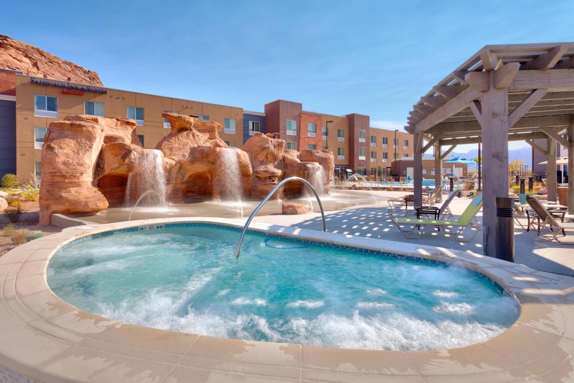 Springhill Suites By Marriott Moab Exterior photo